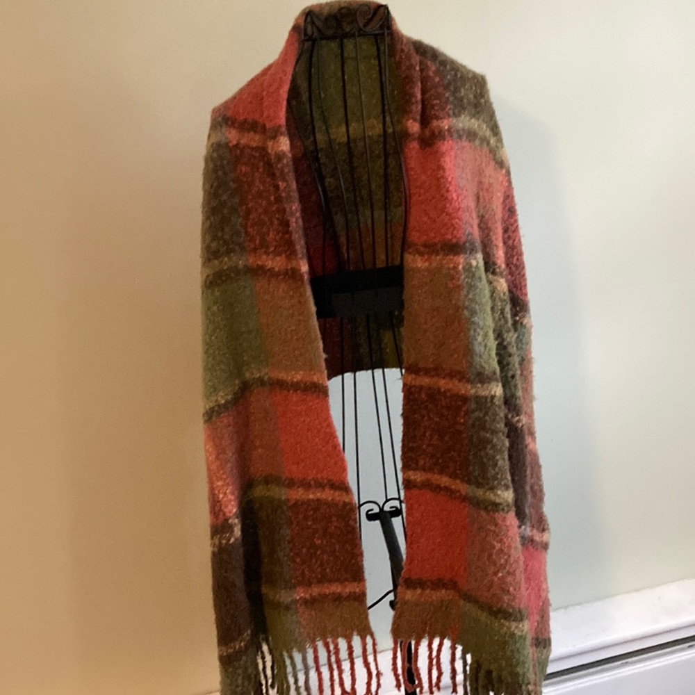 Super soft plaid wrap